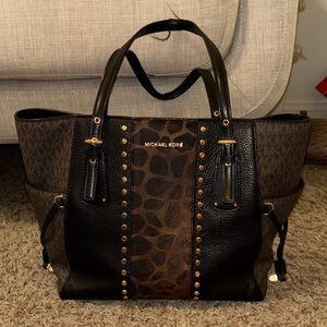 Michael Kors Voyager Black and Brown Leopard Print Tote with Gold